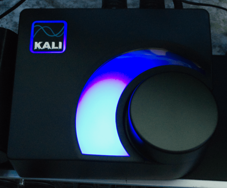 Kali Audio MV-BT Bluetooth Monitor Controller Review powered on